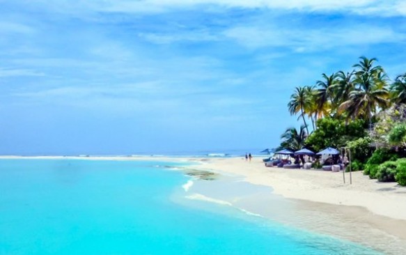 MALDYVAI: ar verta skubėti aplankyti nykstančius Maldyvus?