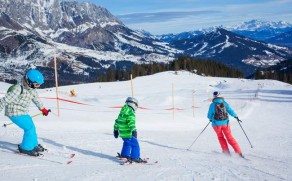 Slidinėjimas Švedijoje: 4 šeimoms draugiški slidinėjimo kurortai