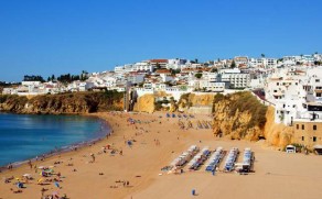 Algarvės regionas: geriausi paplūdimiai, aktyvios pramogos ir dar daugiau