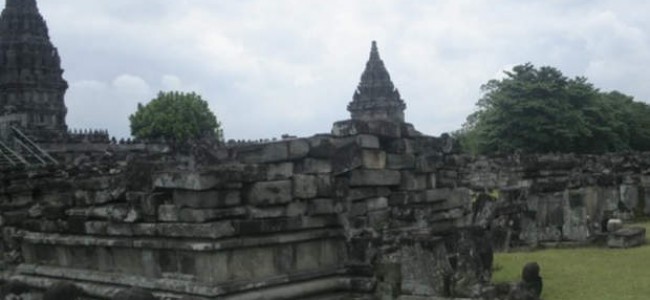 Kelionė į Indoneziją. Prambananas – gražiausia induistų šventykla pasaulyje