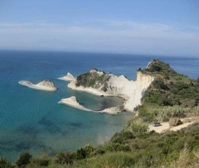 Kurortai ir paplūdimiai Korfu saloje – Sidari ir Acharavi