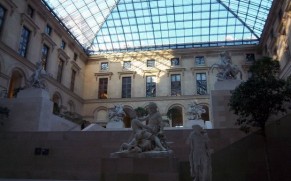 Luvro muziejus Paryžiuje – istorija, darbo laikas ir kainos