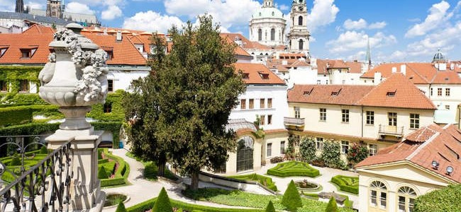 Prahos Vrtba sodai – tai, ką verta pamatyti Čekijos sostinėje