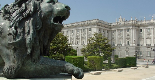 Karališkieji rūmai Madride – didybė ir prabanga